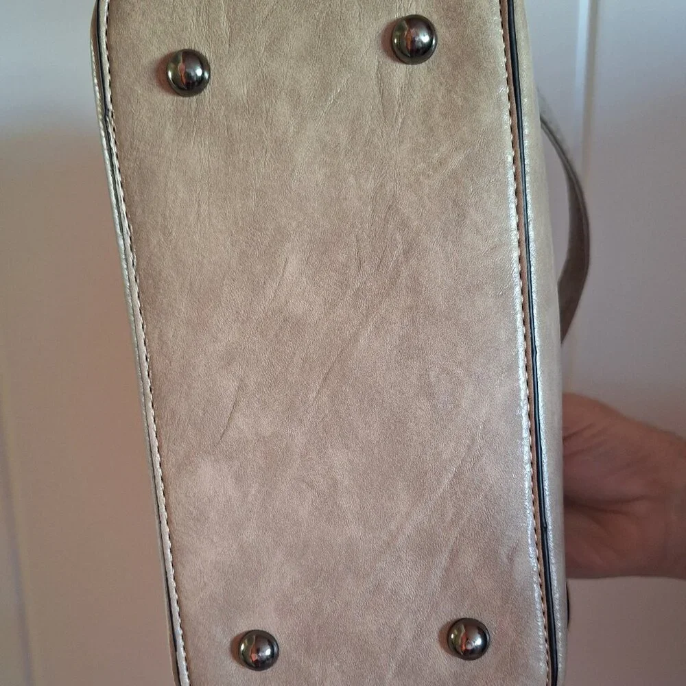 Vegan Leather Handbag - Picture 8 of 10